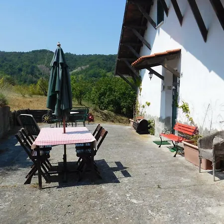 La Casetta Di Hansel E Gretel Дом отдыха *